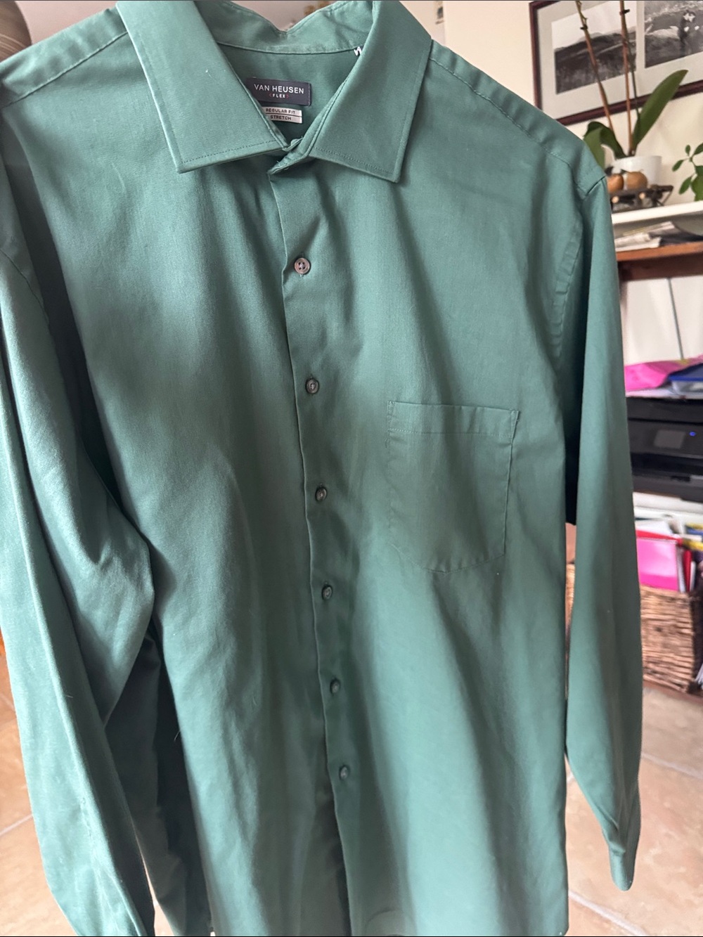 Van Heusen Deep Hunter Green Long-Sleeve Dress Shirt - 17 1/2" and 34/35
